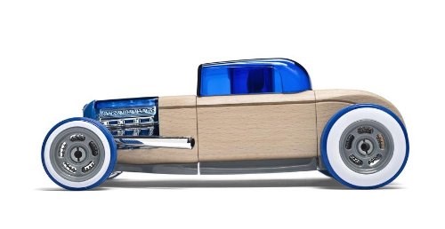 自動車 made of wood
