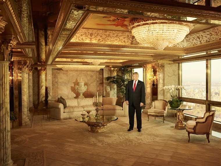 ザ president-elect, shown in his private living room in Trump Tower.