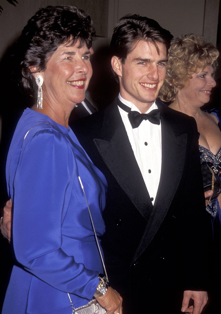 俳優 Tom Cruise and mother Mary Lee South