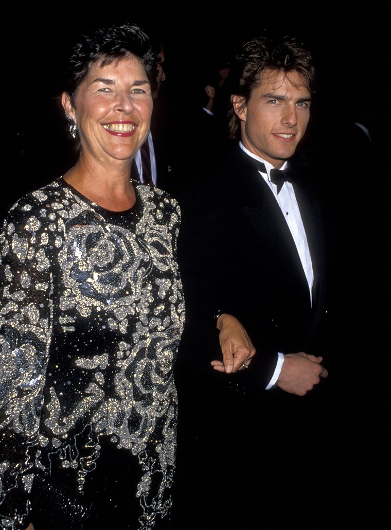 俳優 Tom Cruise and mother Mary Lee South