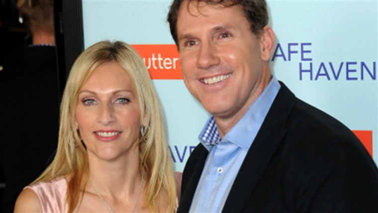 니콜라스 Sparks and his wife Cathy in 2013.