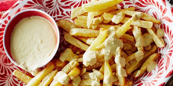 libanese French Fries with Garlic Sauce