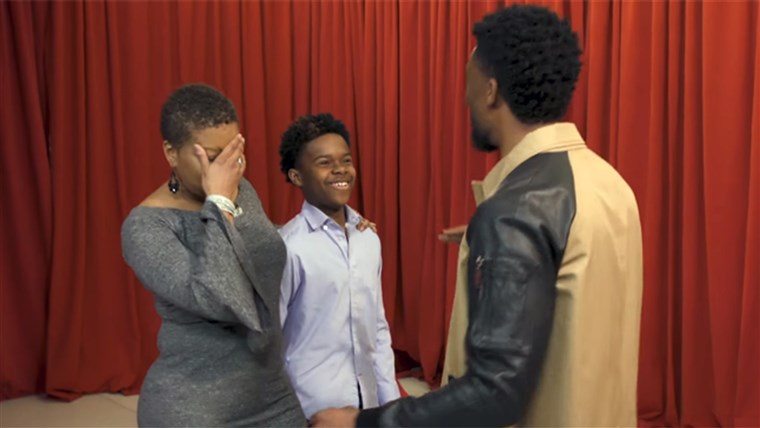 Itu star of Black Panther greeted some fans in a surprising, heartfelt way on Jimmy Fallon