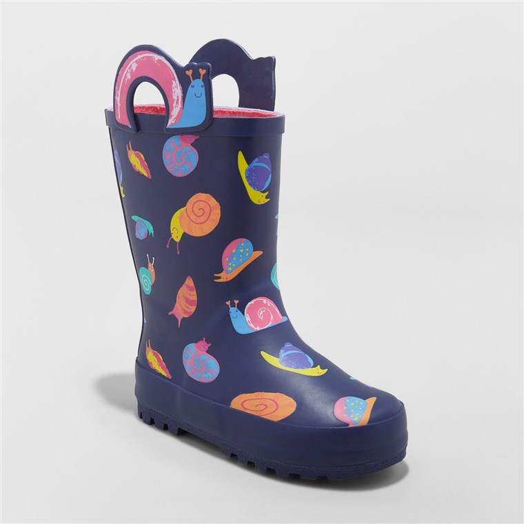 달팽이 프린트 rain boots perfect for spring.