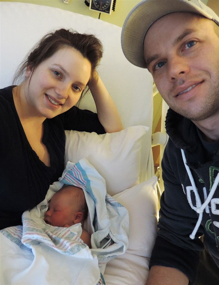 Immagine: Michelle and Ryan Ontonovich and their newest addition, Jacob.