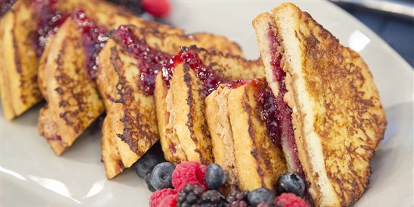 Kacang Butter and Jelly-Stuffed French Toast Recipe