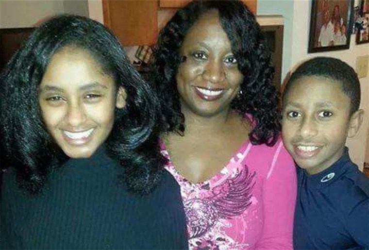 언제 Valarie Chavis joined an online group about transracial adoption she realized she could help other parents better understand black children.