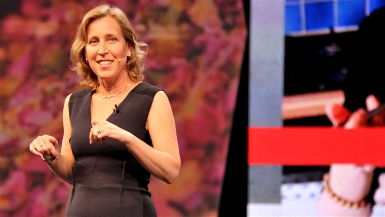 quando you've got four -- soon to be five -- children, you know how to multitask and prioritize. Wojcicki says being a mom has helped her succeed at work, even though some people at times expected her to quit.