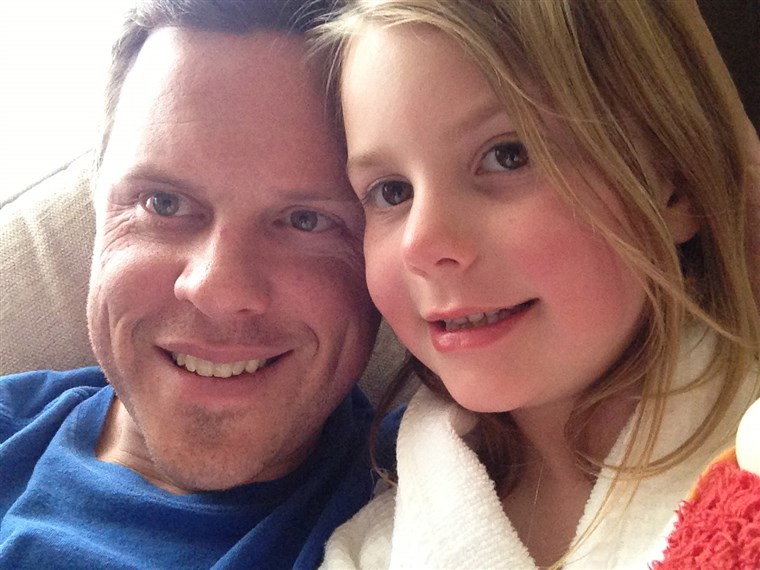 ウィリー with his daughter Lucie, 6.